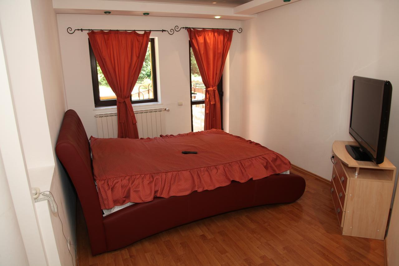 Pensiunea Mihaela Poiana Brasov Exterior photo